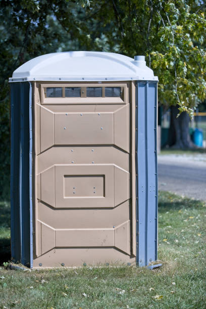 Best Affordable portable toilet rental  in Steele Creek, AK